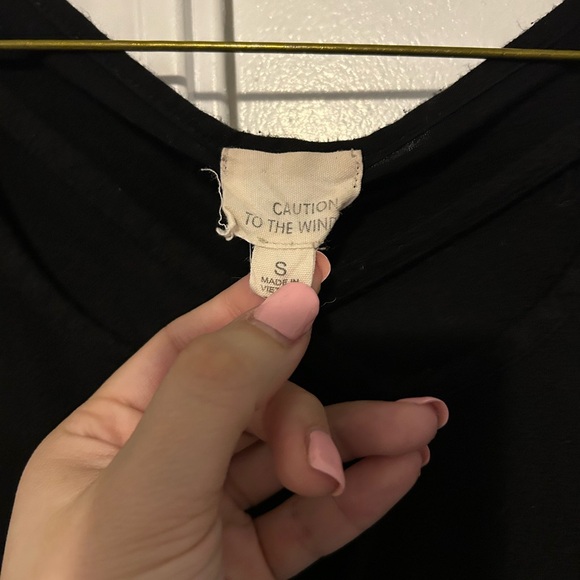 Black flowy cross front top - Picture 3 of 3